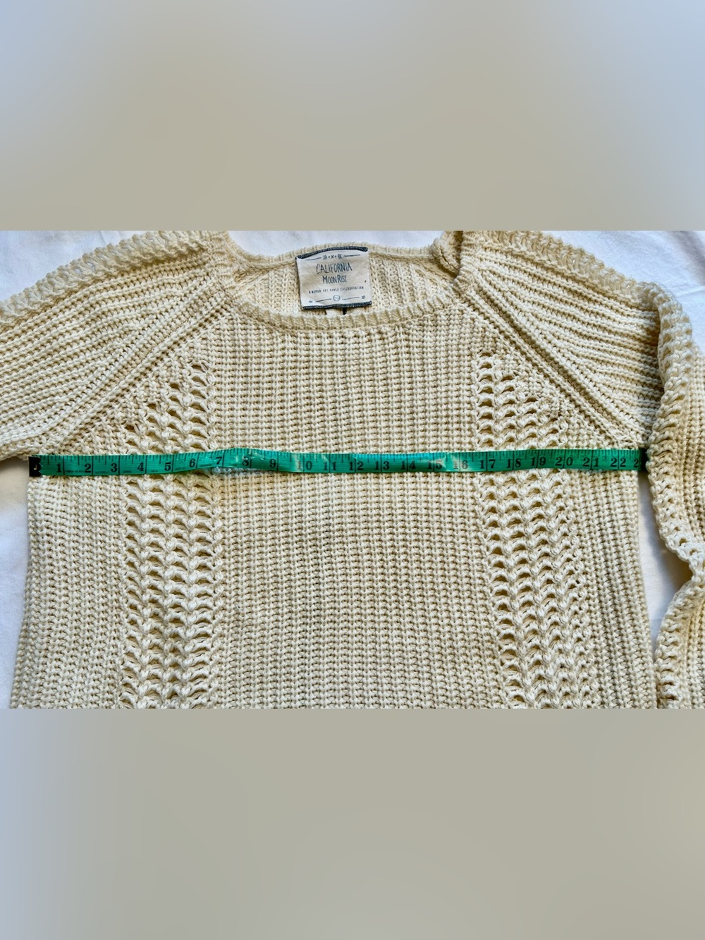 California Moonrise Cream Pullover Knit w. Back Zipper Detail. - Picture 12 of 13